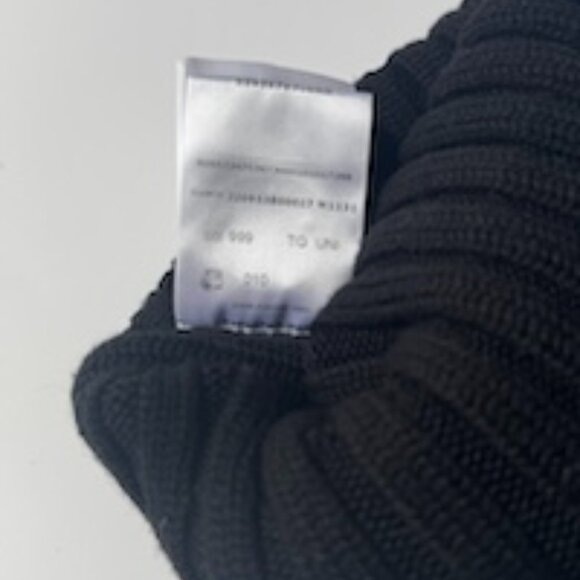 Cozy Moncler Ribbed Wool Beanie with Faux Fur Pom - Black (Never worn) - Picture 2 of 5